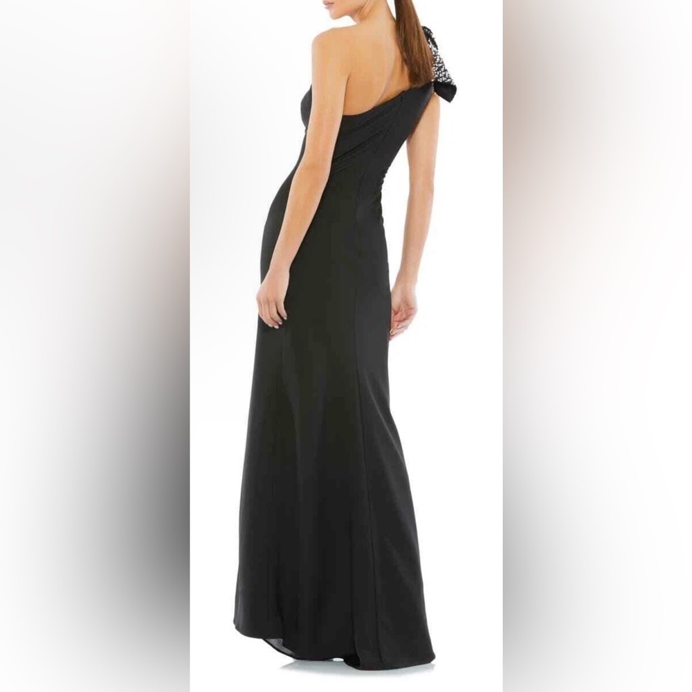 Mac Duggal 55707 NWT One-Shoulder Sequin Bow Trumpet Gown - Picture 2 of 5